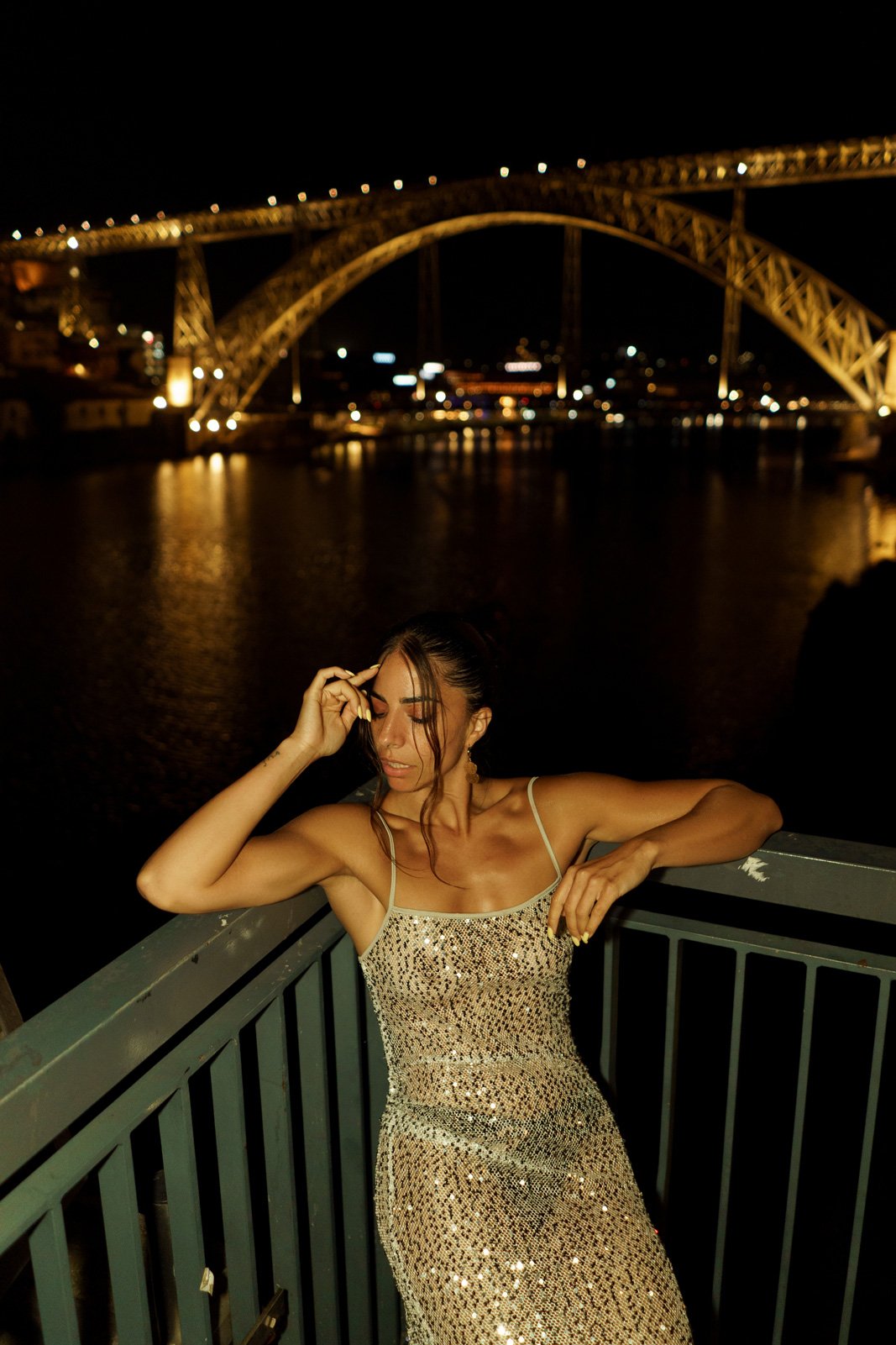 _A716185-web